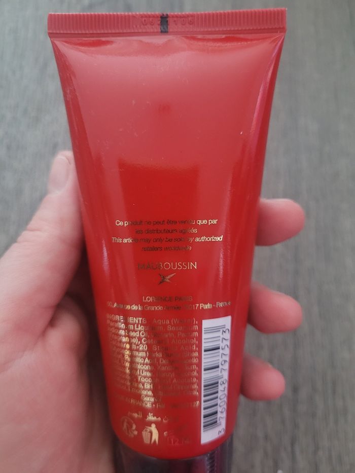 Lait parfumé pour le corps Mauboussin in Red - photo numéro 2