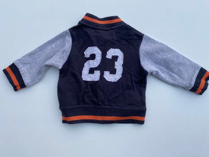 Pik ouic 6 mois TBE - photo numéro 2