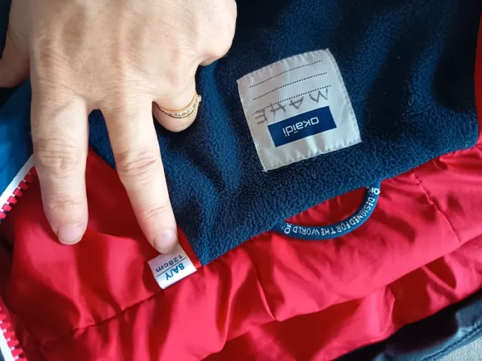 Veste de pluie doublée à capuche et zippée - photo numéro 4