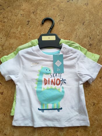 Lot 2 tee-shirt bébé garçon taille 3 mois neuf Tex