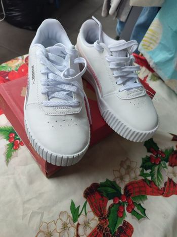 #kytie36/37femme. Basket taille pied gauche 36 pied droit taille 37