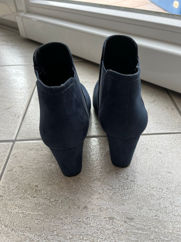 Bottines en suédine bleu marine - photo numéro 3