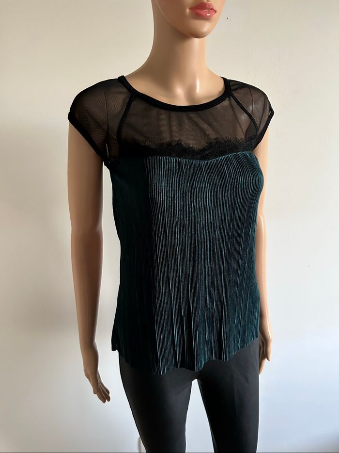 Blouse noire et verte foncée à manches courtes Morgan taille XS jamais portée - photo numéro 2