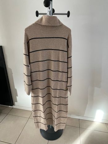 Robe pull beige à rayures noires mango