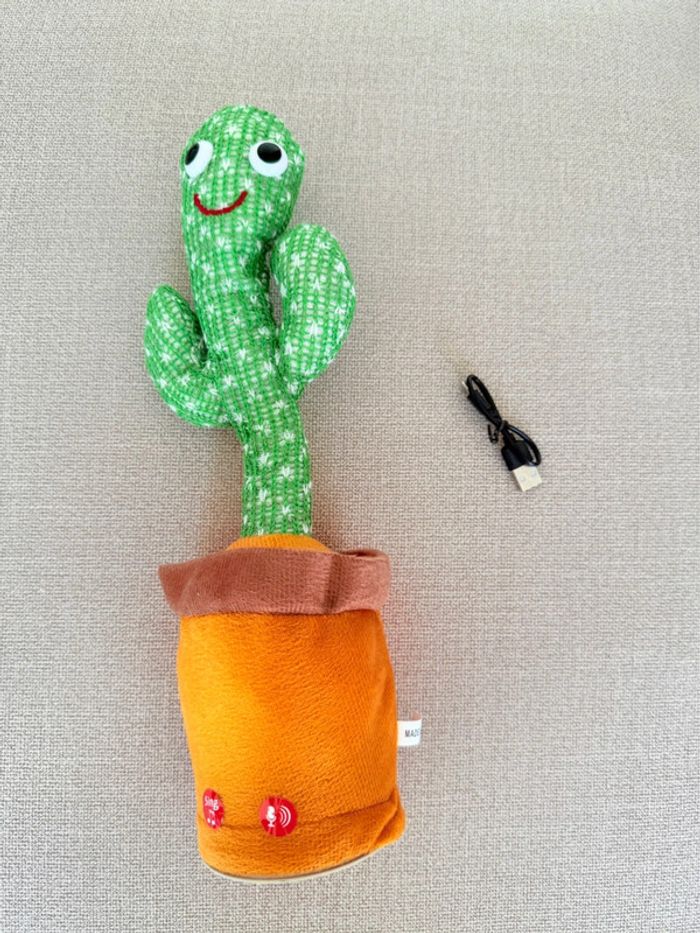 Cactus Peluche Intelligente Réagit à la Voix et à la Musique - photo numéro 4