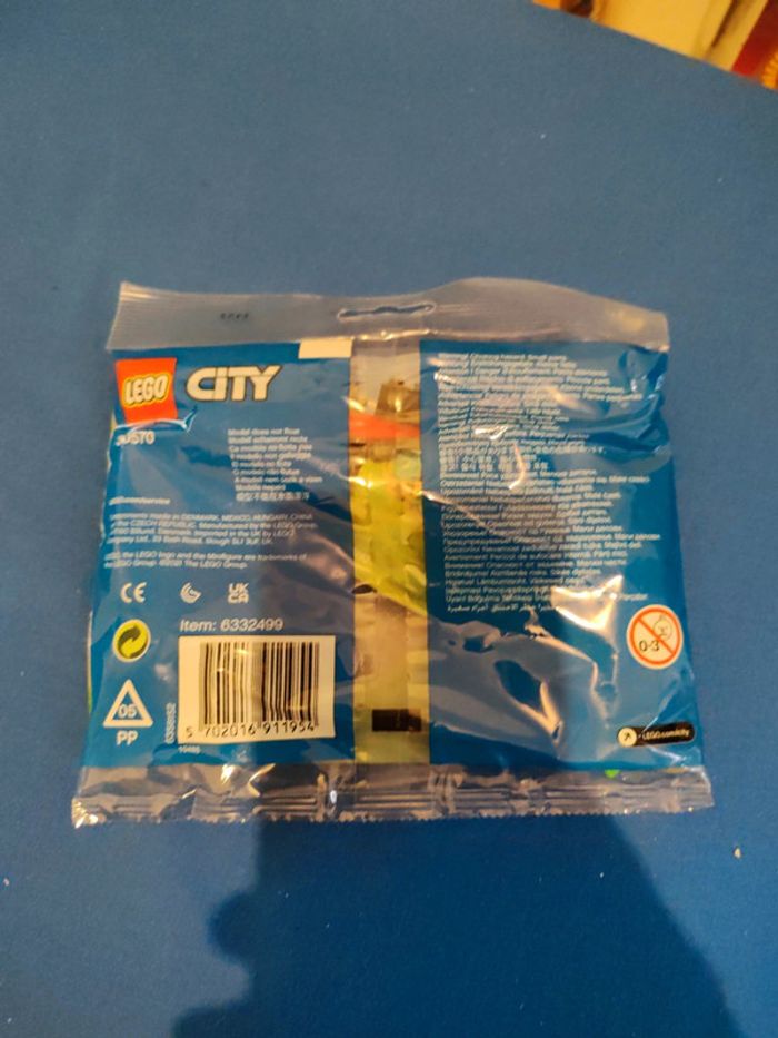 Lego city 30570 - photo numéro 2