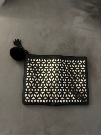Pochette maquillage dessange