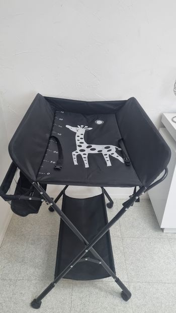 Table à langer pliable