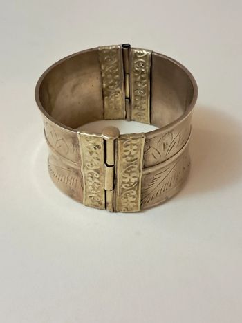 Magnifique et spectaculaire  manchette articulée