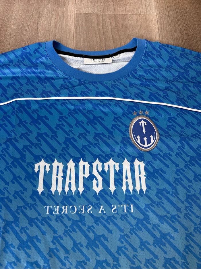Teeshirt trapstar bleu , maillot de foot 22 - photo numéro 2