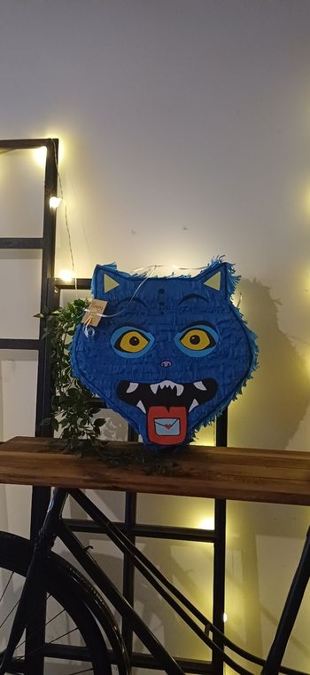 Pinatas XL anniversaire Kpop chat