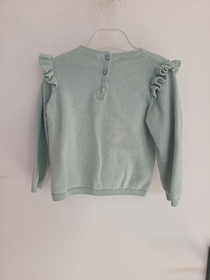 Pull Vertbaudet  cerises taille 2 ans - photo numéro 4