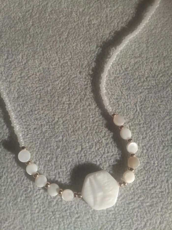 Collier bohème de nacre naturelle blanche - photo numéro 4