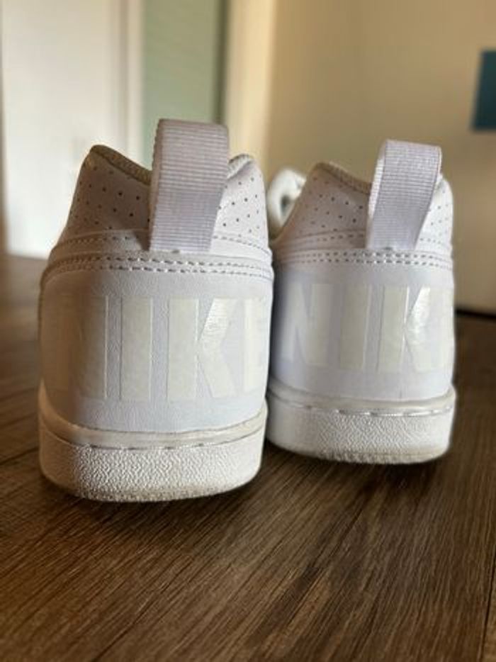 Baskets Nike blanche