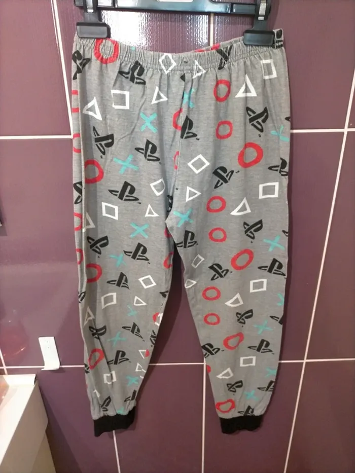 Pyjama PlayStation 8 ans ( 128 cms) - photo numéro 5