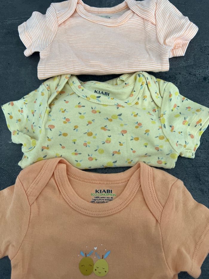 Lot de 3 bodies manches courtes - photo numéro 2