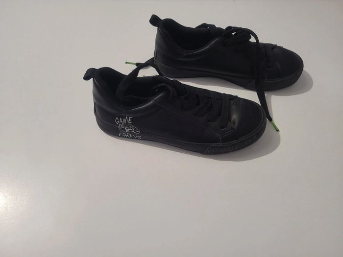 Sneakers - 34