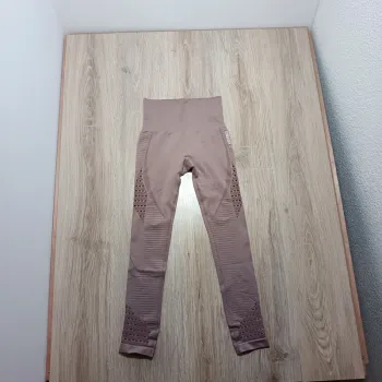 Legging gymshark femme s marron clair beige foncé