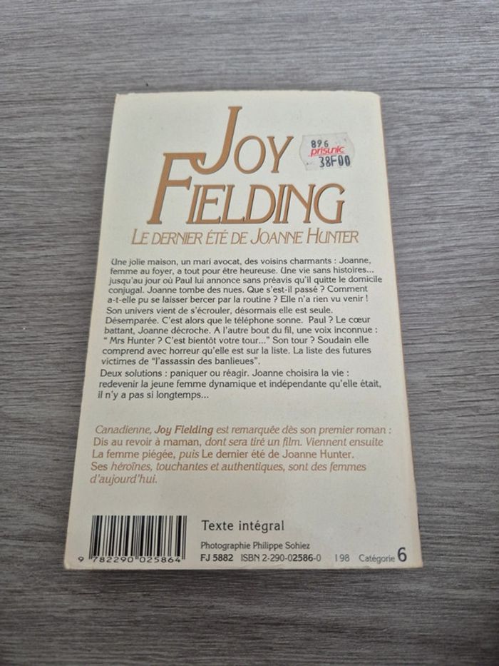 Le dernier été de Joanne Hunter Joy Fielding - photo numéro 2
