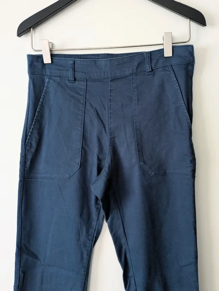 Pantalon 7/8 ème bleu femme très bon état - H&M - 38 - photo numéro 2