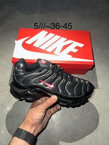 Nike tn noir chrome rouge 36