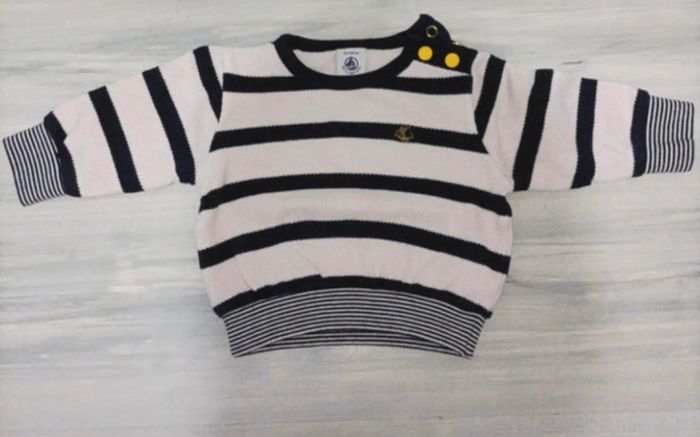 Pull petit bateau 3 mois