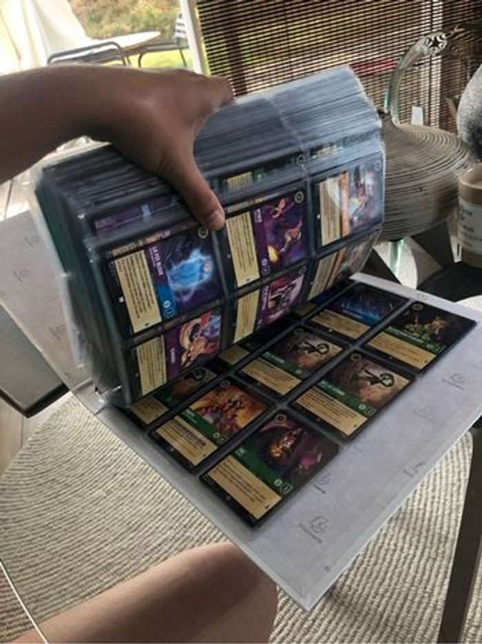 Lot Lorcana de plus de 700 cartes tous chapitre