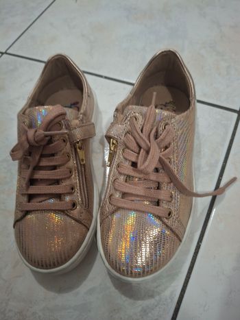 Basket fille shoo pom p 29