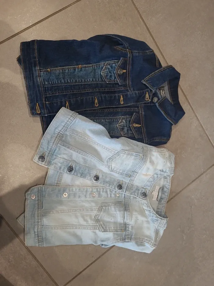 Lot 2 blousons jean