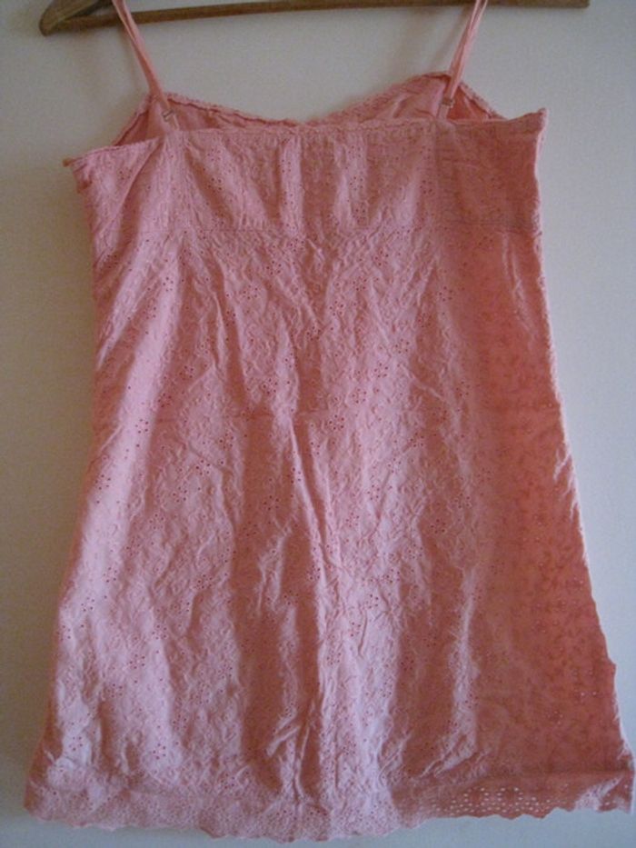 joli haut Victoria taille 38 - photo numéro 2