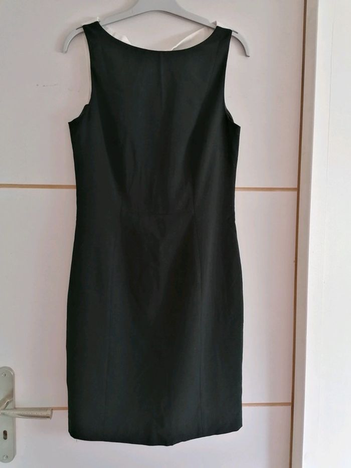 Robe noire et blanche H&M taille 38 #espanolitinafemme #RentréeVinted