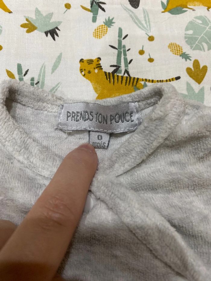 Pyjama prends ton pouce - photo numéro 2