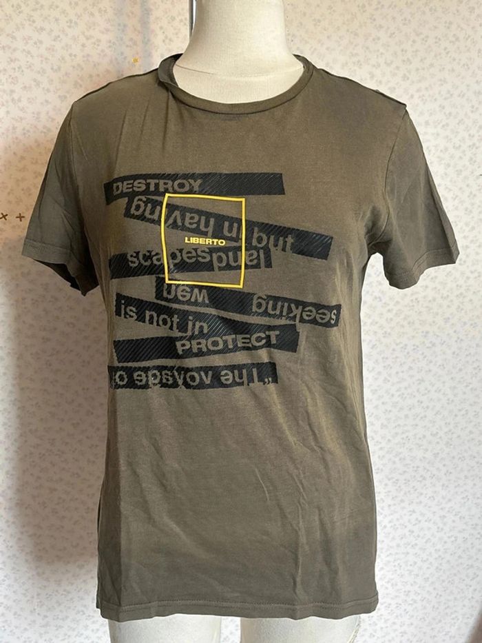 T shirt imprimer taille 40 marque liberto