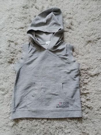 Pull/débardeur taille 24 mois