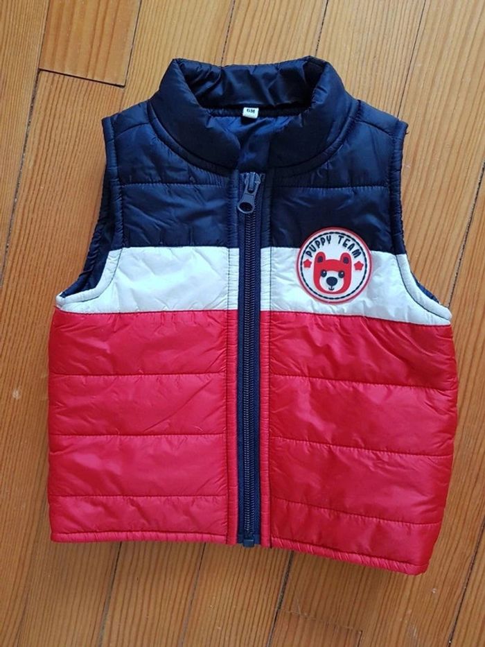 Veste sans manche puppy 6 mois