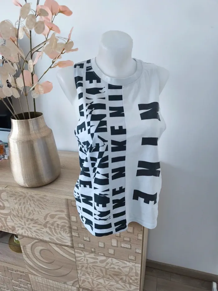 Joli débardeur Nike - photo numéro 2