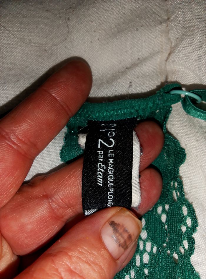 Soutien gorge - photo numéro 2