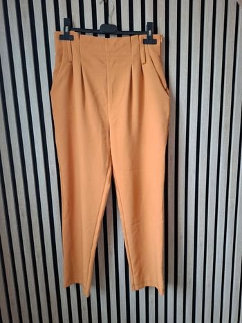 Pantalon moutarde New Collection Taille tulipe 38