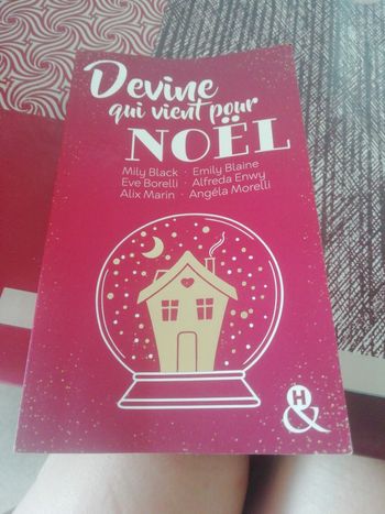 Devine qui vient pour Noël.