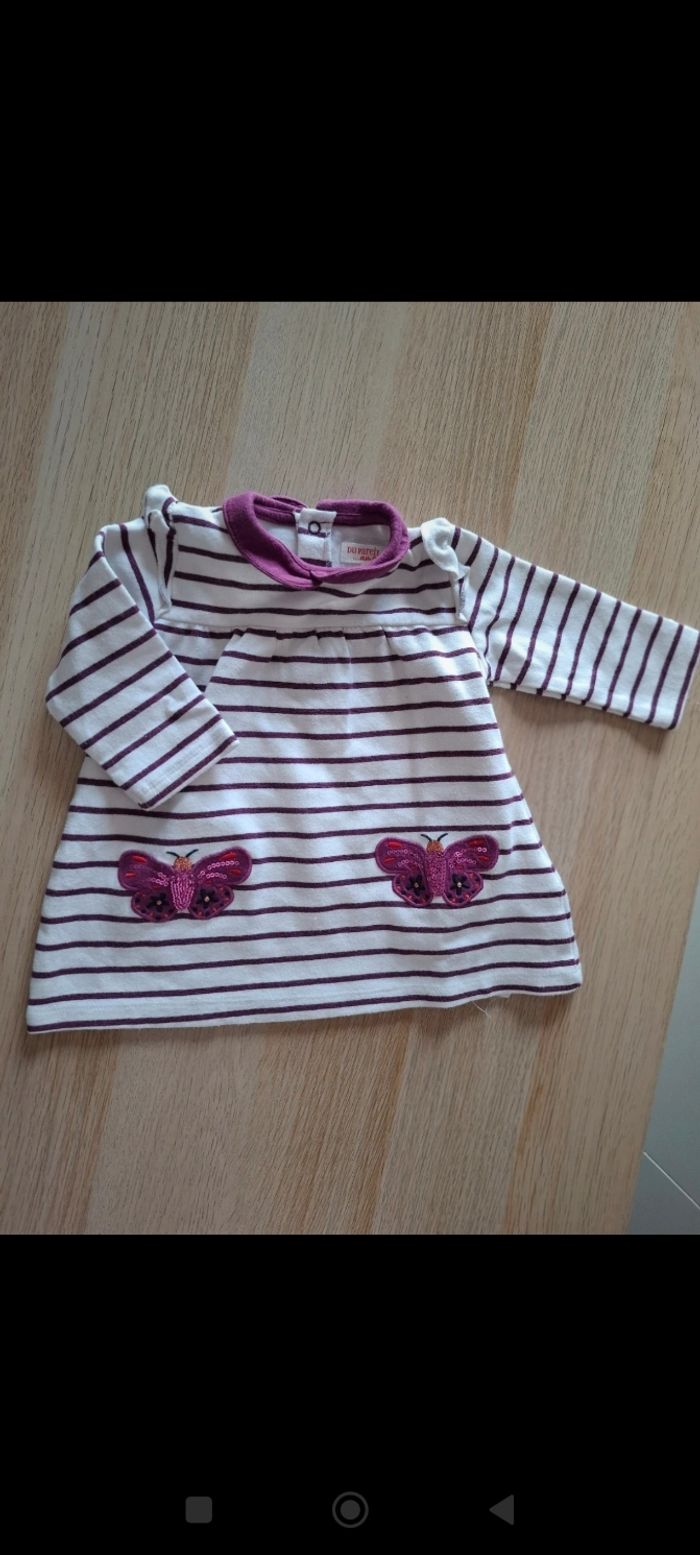 Robe 6mois  du pareil au même