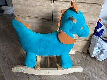 Cheval à bascule dragon sergent Major 