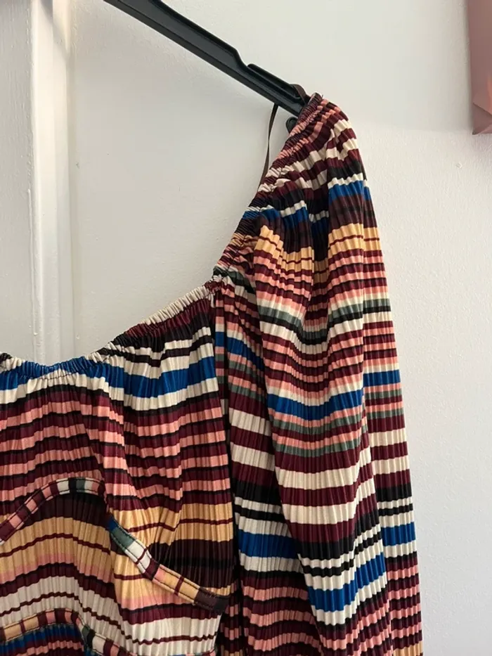 Robe midi manches bouffantes marron Zara T38 très bon état - photo numéro 2
