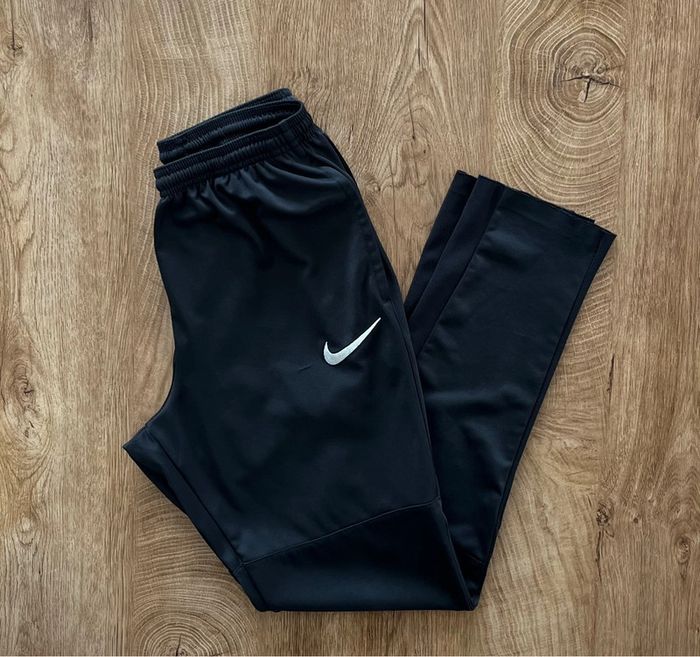 Pantalon de jogging noir Nike (brodé) pour homme, taille S - photo numéro 2