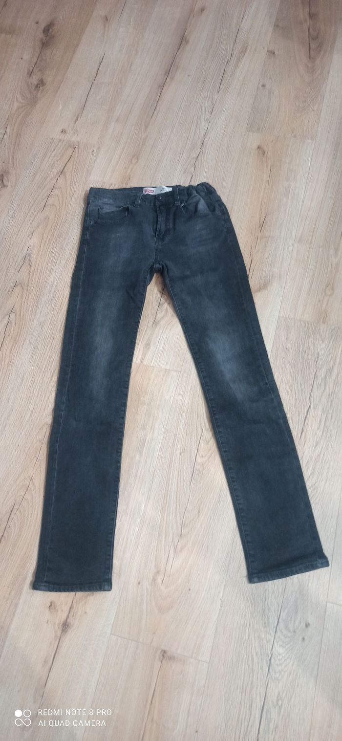 Jeans noir levis 510 16 ans