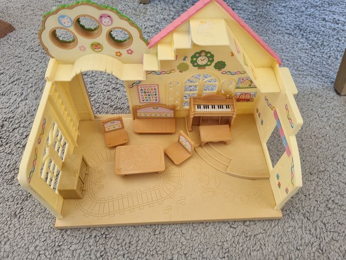 Sylvanian families la crèche de la forêt