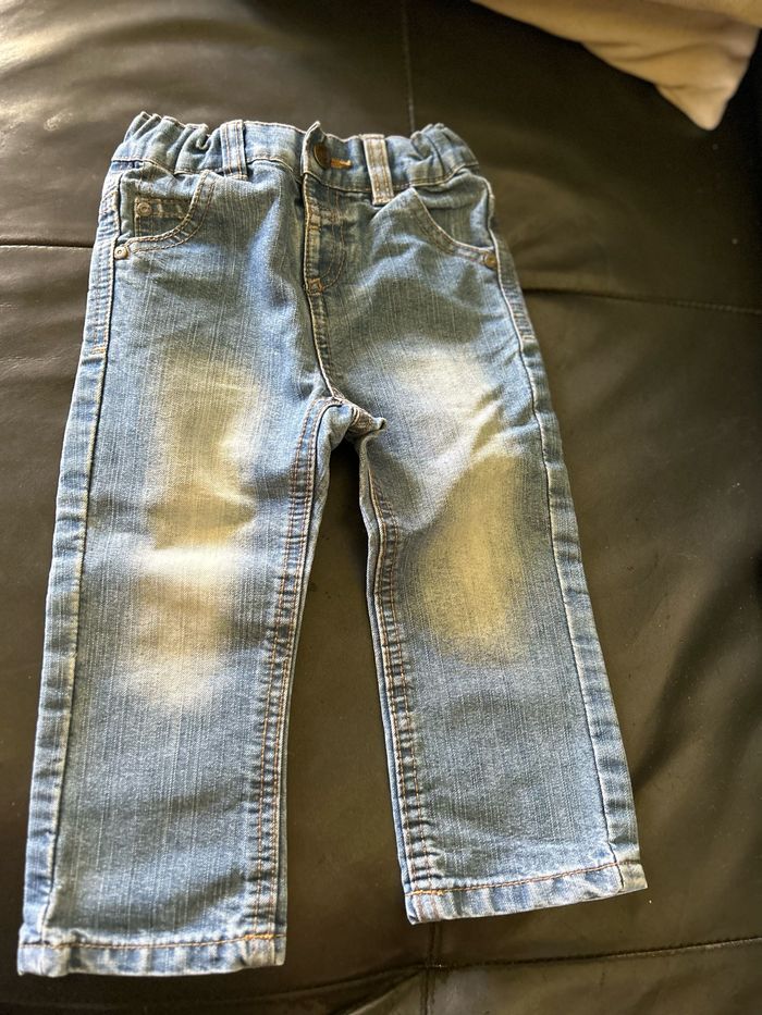Lot jeans 18 mois - photo numéro 5