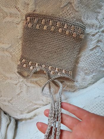 Pochette beige au crochet à bandoulière