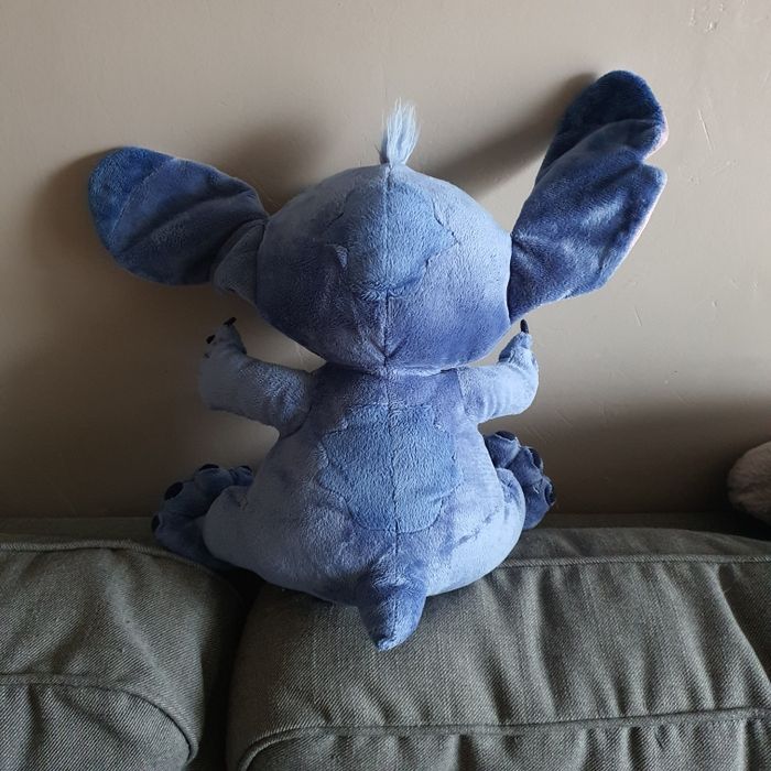 Peluche Stitch  Disney - photo numéro 3