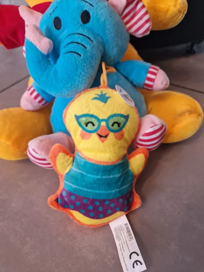 Lot de 5 peluches (Winnie l’Ourson + animaux divers) - photo numéro 5