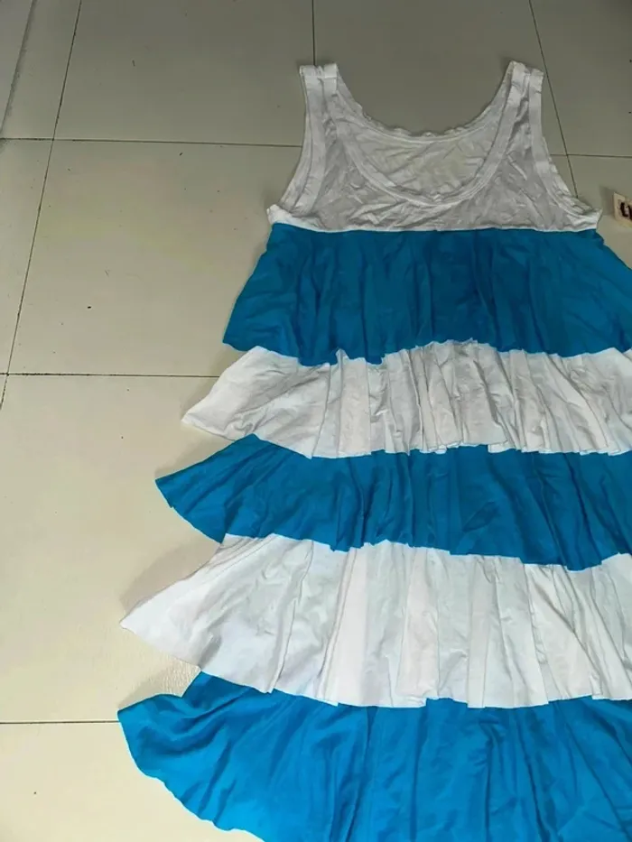Robe à volants femme neuve Taille 1 Line Mode - photo numéro 2